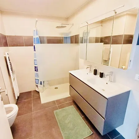 Luxury Penthouse With 2 Bedrooms, Terrace&parking In Center Apartment Hesperange